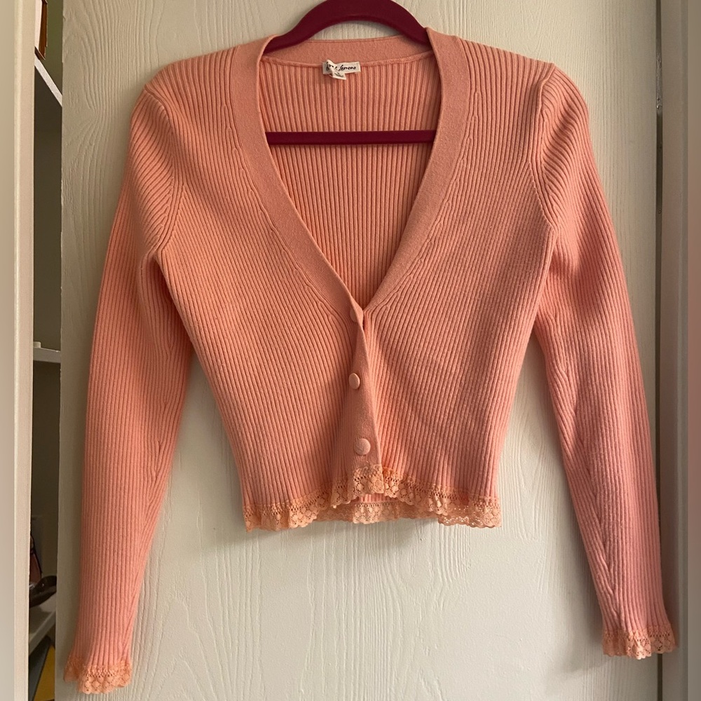 SOLD 🍑 - Picture 3 of 5